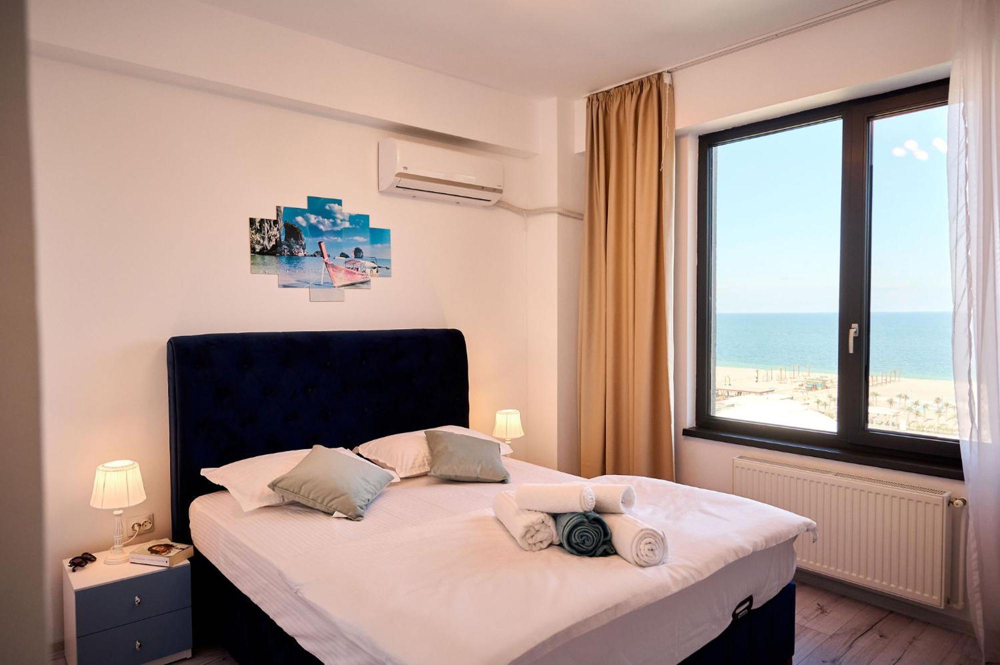 Apartament Summerland Vedere La Mare Mamaia Buitenkant foto